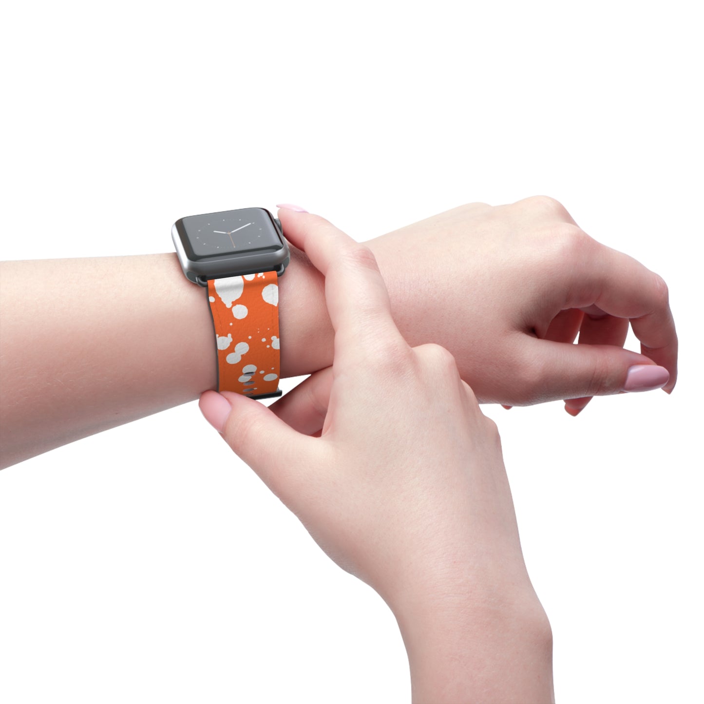 o21 W/ White Apple Watch Band